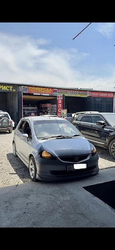 2 4 д: Honda Fit: 2003 г., 1.5 л, Вариатор, Бензин, Хэтчбэк — 1