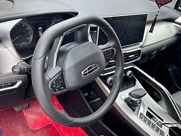 eclipse cross: Geely : 2023 г., 1.5 л, Автомат, Бензин, Кроссовер — 4