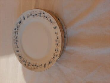 декоративная тарелка: Продаю набор больших Винтажных Десертных тарелок Thun, Чехословакия — 2