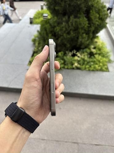 IPhone 16 Pro, Б/у, 128 ГБ, Natural Titanium, Зарядное устройство, Защитное стекло, Чехол, 89 % — 3