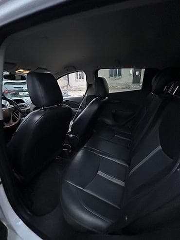 polo машина: Chevrolet Spark: 2020 г., 1 л, Автомат, Бензин, Хэтчбэк — 3