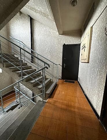 royal construction: 1 комната, 43 м², 106 серия улучшенная, 3 этаж, Косметический ремонт — 10