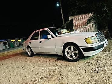 bmw 1 8: Mercedes-Benz W124: 1990 г., 2.6 л, Механика, Бензин, Седан — 2