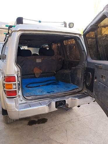 скутер вод: Mitsubishi Pajero: 1993 г., 3 л, Ручные, Дизель, Внедорожник — 3