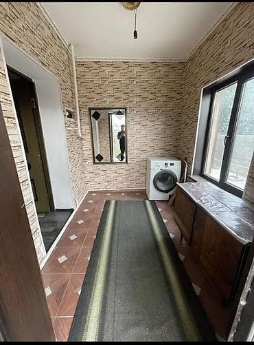 срочно сниму квартиру: 140 м², 4 комнаты, Без животных — 2
