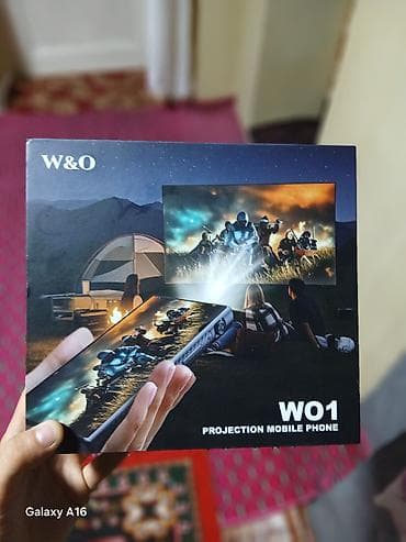 W&O W01 Projection Mobile Phone — смартфон с встроенным