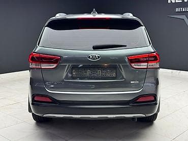 Транспорт: Kia Sorento: 2017 г., 2 л, Автомат, Дизель, Кроссовер — 4