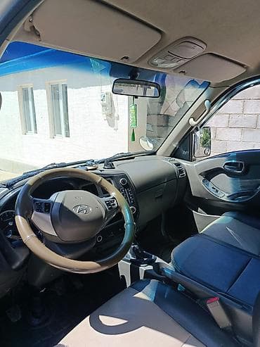авто компании: Hyundai Porter II бортовой грузовик - Компоновка: однорядная кабина — 3