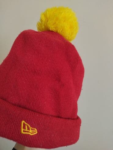 красный пиджак: Куртка на мальчика или девочку, 8-11 лет, рост 135 примерно. В — 8