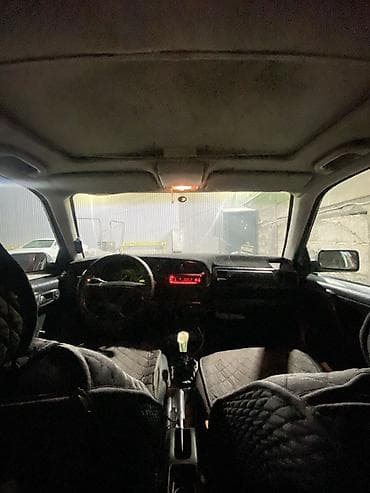 рейка вента: Volkswagen Vento: 1993 г., 2 л, Механика, Бензин, Седан — 8