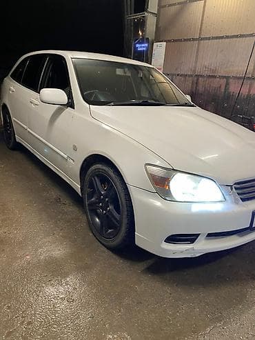 Продажа авто: Toyota Altezza: 2002 г., 2 л, Автомат, Бензин, Универсал — 7