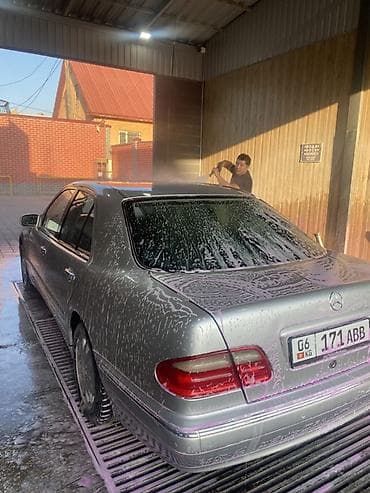 Продажа авто: Mercedes-Benz E-Class: 1998 г., 2.8 л, Автомат, Бензин, Седан — 5