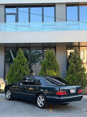 Продажа авто: Mercedes-Benz E-Class: 1999 г., 3.2 л, Автомат, Газ, Седан — 3
