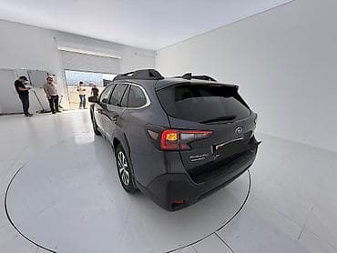 Subaru Outback: 2023 г., 2.5 л, Вариатор, Бензин, Универсал