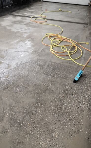 Дизайн, долборлоо: Полду жылмалоо, Ламинат үчүн жылмалоо, Сырдоо үчүн жылмалоо 6 жылдан ашык тажрыйба — 5