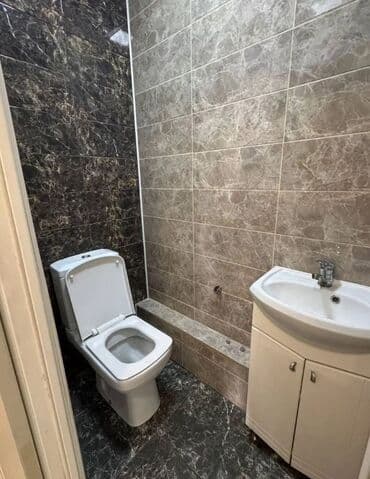 меняю с моей доплатой: 3 комнаты, 70 м², 106 серия, 8 этаж — 8