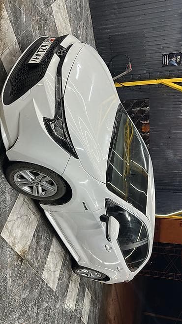 диски майбах 222: Toyota Corolla: 2022 г., Гибрид, Седан — 10