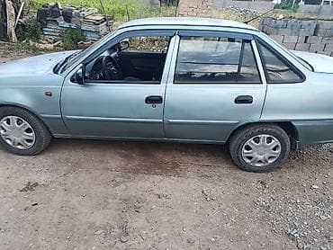 Унаа сатуу: Daewoo Nexia: 2009 г., 1.5 л, Кол менен иштөөчү, Бензин, Седан — 2