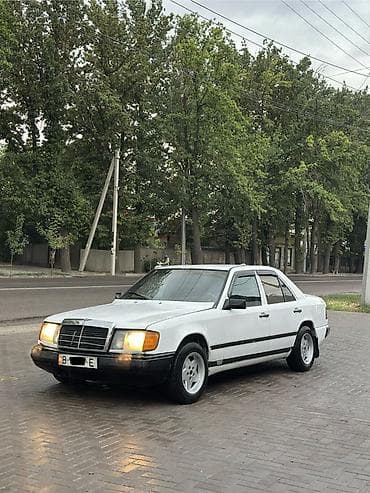 Mercedes-Benz W124: 1993 г., 2.3 л, Механика, Бензин, Седан — 2