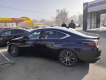 автоэлектрик лексус: Lexus ES: 2022 г., 3.5 л, Автомат, Бензин, Седан — 9