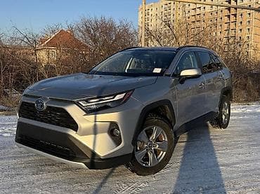 8 клапанный: Toyota RAV4: 2022 г., 2.5 л, Автомат, Гибрид, Кроссовер — 2
