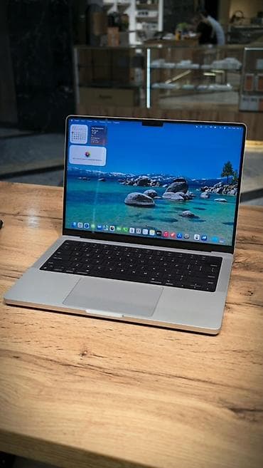 Apple MacBook Pro 14"M3 8/512гб полный комплект 42 цикла 95%