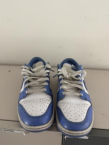 туфли классика: Мужские кроссовки, 41, 41.5, Nike, Б/у, цвет - Белый, Самовывоз, Бесплатная доставка — 2