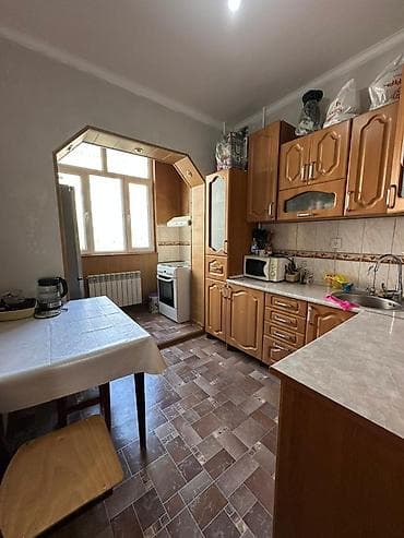 3 комнаты, 68 м², Тунгуч мкр 3 этаж, Евроремонт