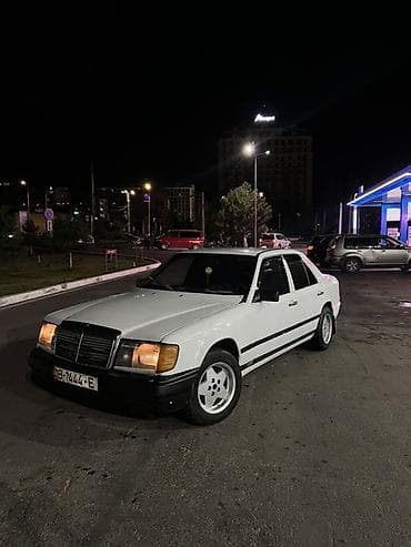 560 sec: Mercedes-Benz W124: 1988 г., 2.3 л, Механика, Бензин, Седан — 1