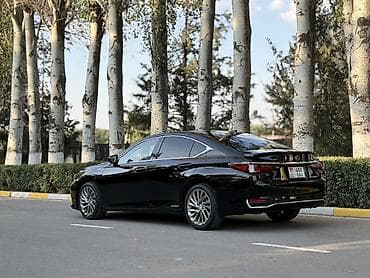Транспорт: Lexus ES: 2020 г., 2.5 л, Автомат, Гибрид, Седан — 4
