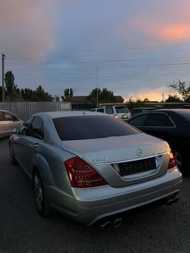 Шкафы для трансформатора: Mercedes-Benz S-Class: 2005 г., 5.5 л, Автомат, Бензин at lalafo.kg — 2 Шкафы для трансформатора: Mercedes-Benz S-Class: 2005 г., 5.5 л, Автомат, Бензин — 2