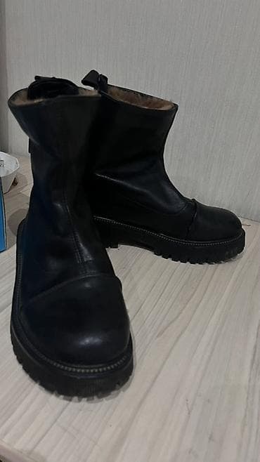 мужские зимние штаны: Зимние женские ботинки/полусапоги, черные. - Материал верха — 4