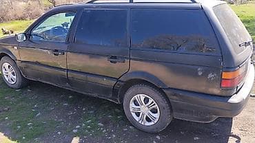 капот пассат: Volkswagen Passat Variant: 1988 г., 1.8 л, Ручные, Бензин, Универсал — 3
