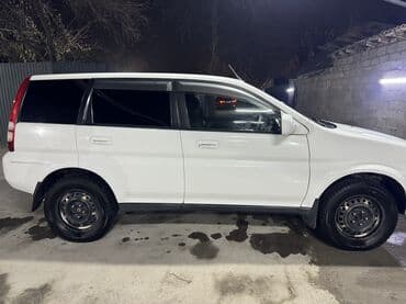 продаю в связи переездом: Компактный кроссовер/универсал белого цвета. Основные особенности: - — 5