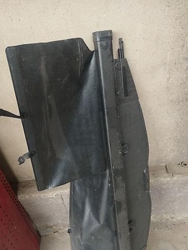 шторка багажника: Крышка багажника Lexus, 2005 г., Оригинал — 2