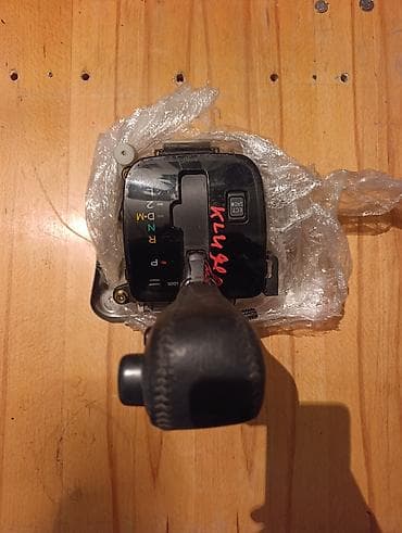 редуктор авто: Toyota kluger кулиса коробки — 1