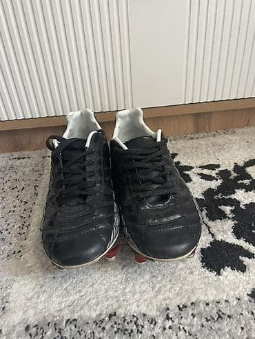 фудбольный бутсы: Футбольные бутсы Umbro с металлическими шипами (SG) - Материал верха — 1