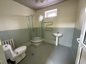 пол дом раб городок: Сдаю Офис, 153 м², В частном доме — 5