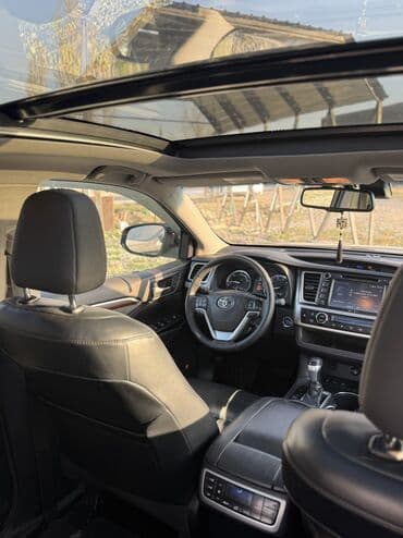 срочно продам авто в связи с переездом: Toyota Highlander: 2015 г., 3.5 л, Автомат, Гибрид, Внедорожник — 9