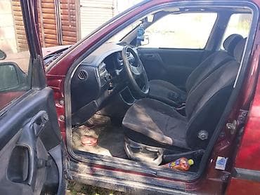 step rf3: Volkswagen Vento: 1993 г., 1.8 л, Механика, Седан — 5