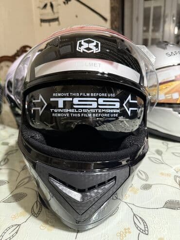 полицейская дубинка: #мотошлем
#шлем
#мотоэкипировка
#мотоцикл
#байк
#мотожизнь
#байкер
#эк — 4