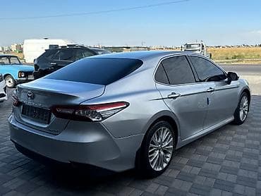 Toyota Camry: 2018 г., 0.5 л, Автомат, Гибрид — 6