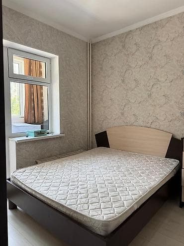 used bed: Спальный гарнитур, Б/у, Шкаф, цвет - Коричневый — 3