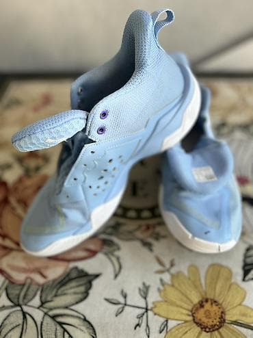 Баскетбольные и волейбольные кроссовки (мужские) li-ning original. В