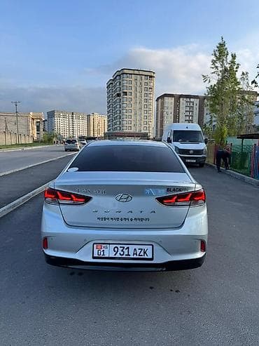 приборка: Hyundai Sonata: 2019 г., 2 л, Автомат, Газ, Седан — 6