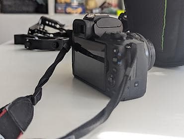 pixel 10: Беззеркальная камера Canon M50 Mark I, объектив EF-M 15-45mm f/3.5-6.3 — 3