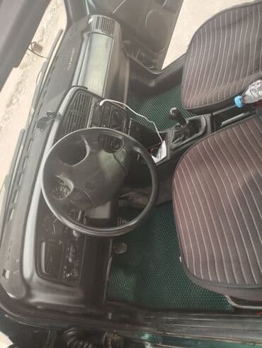 авто обмен с доплатой: Volkswagen Passat: 1995 г., 2 л, Механика, Бензиновая, Универсал — 4