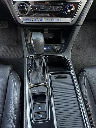 hyundai sonata прадажа: Hyundai Sonata: 2022 г., 2 л, Автомат, Газ, Седан — 8