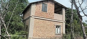колоновидные яблони: Двухэтажный кирпичный дачный дом с открытой верандой и навесом на — 5