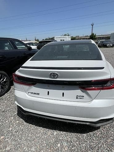 crown 2018: Toyota Camry: 2026 г., 2 л, Автомат, Гибрид, Седан — 2